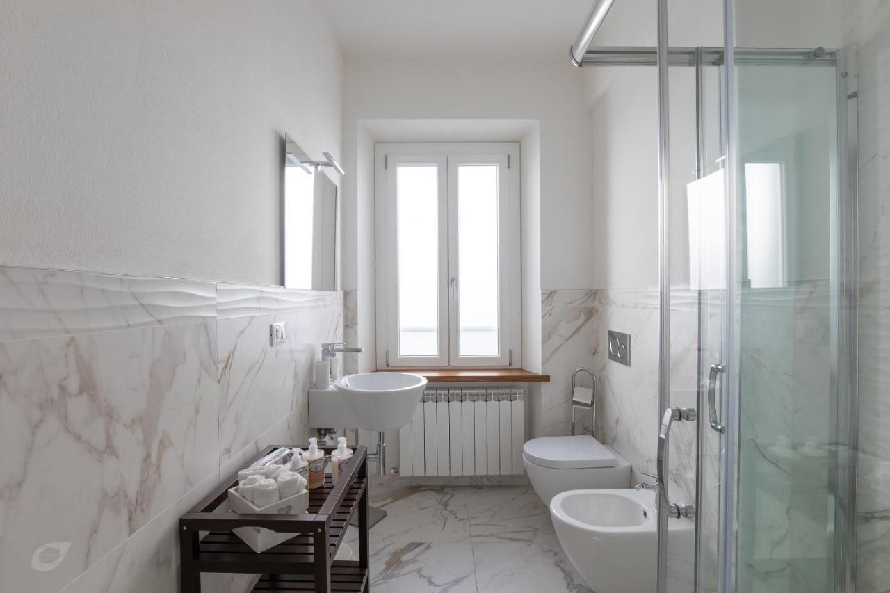Elena House White Apartment Viareggio Exteriör bild